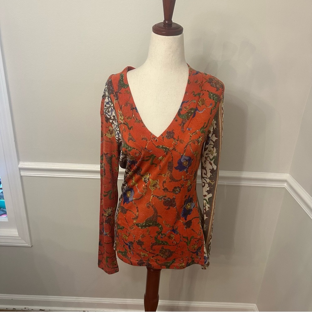 Pashma floral long sleeve top- Size Large
